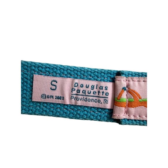 DOUGLAS PAQUETTE Providence RI Shoe Print Pattern Belt Size Small - Picture 4 of 7